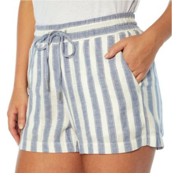 GAP Pants - 🆕️ Gap Linen Striped Shorts
